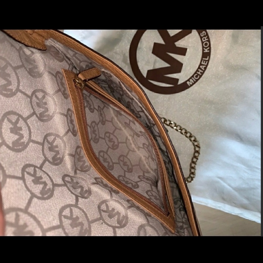 Michael KORS Python Gold Chain Purse - Picture 5 of 7